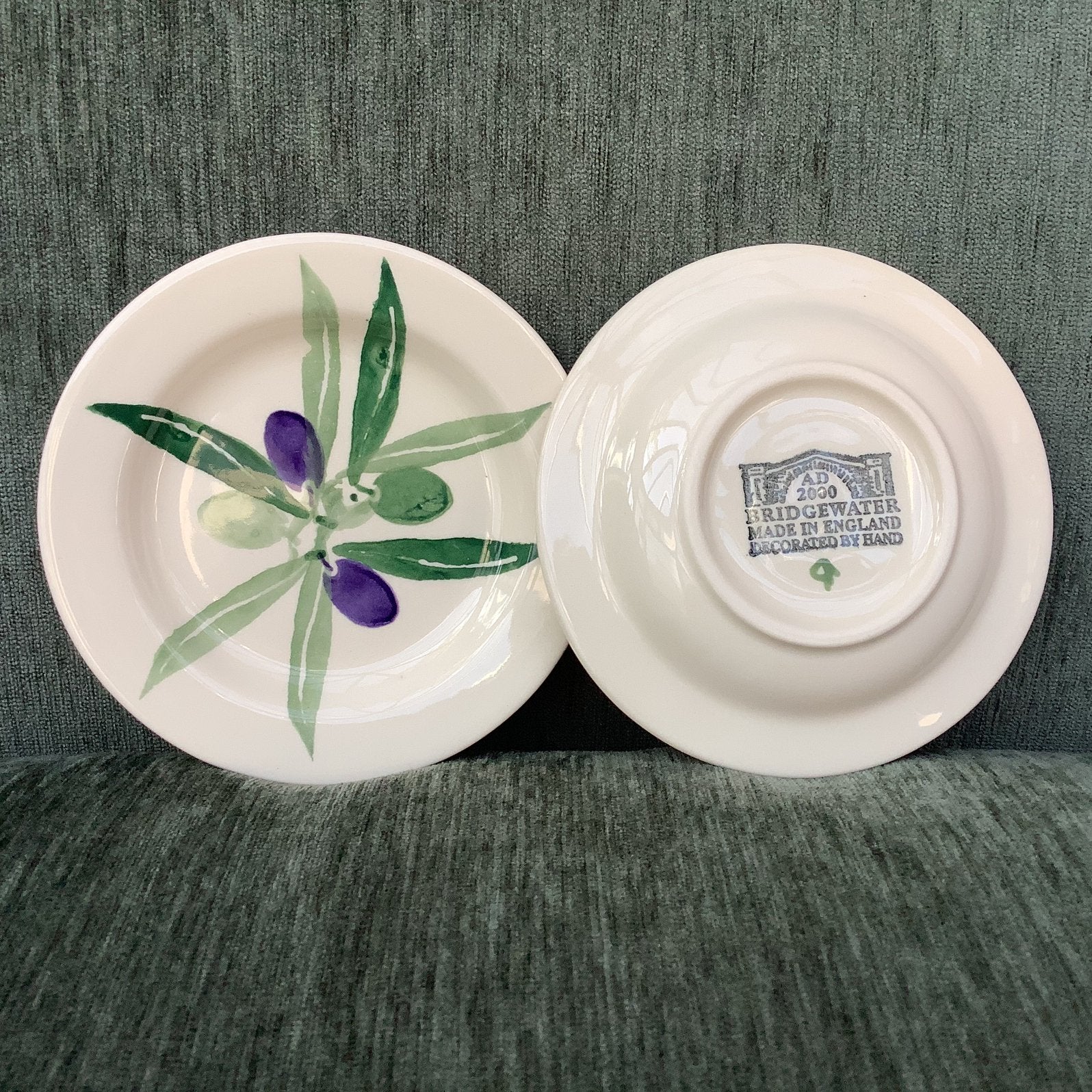 Emma Bridgewater- servies- OLIVES- 2 tiny Plates- Zeldzaam!, Ophalen of Verzenden, Zo goed als nieuw, Emma Bridgewater, Bord(en)
