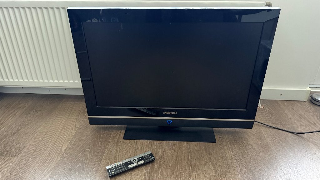 Medion TV 32 inch LCD incl. afstandsbediening, Gebruikt, 50 Hz, LCD, 80 tot 100 cm