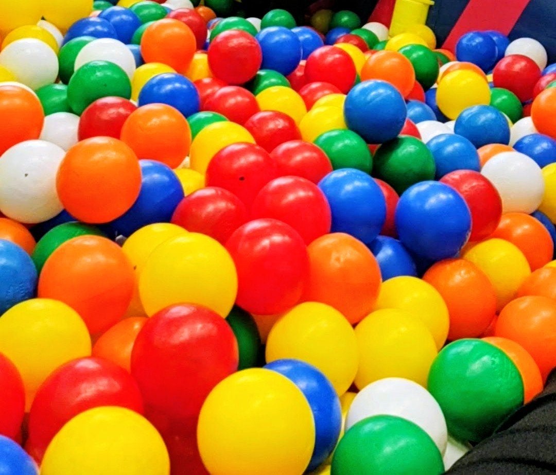 3000 ballenbakballen in doos – grote partij, Ophalen of Verzenden, Gebruikt