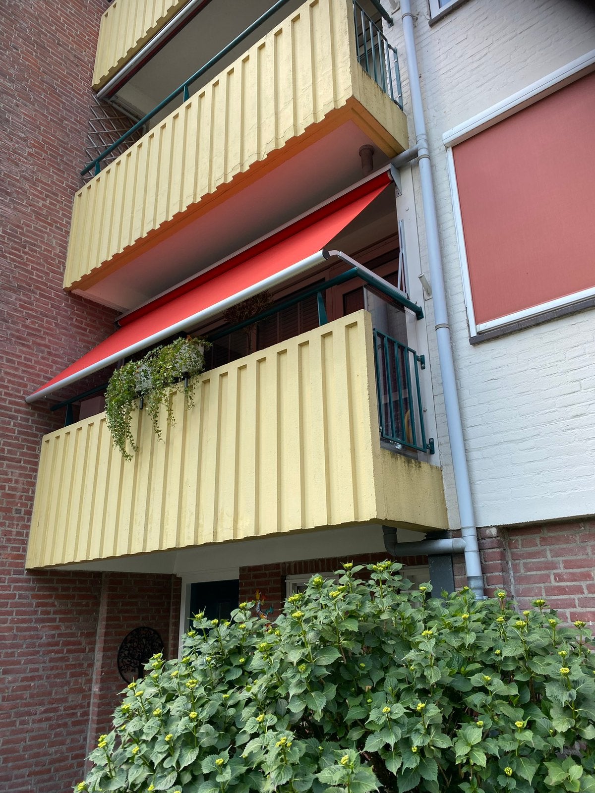 Zonnescherm zgan, Ophalen, Elektrisch, Zo goed als nieuw, 250 cm tot 450 cm