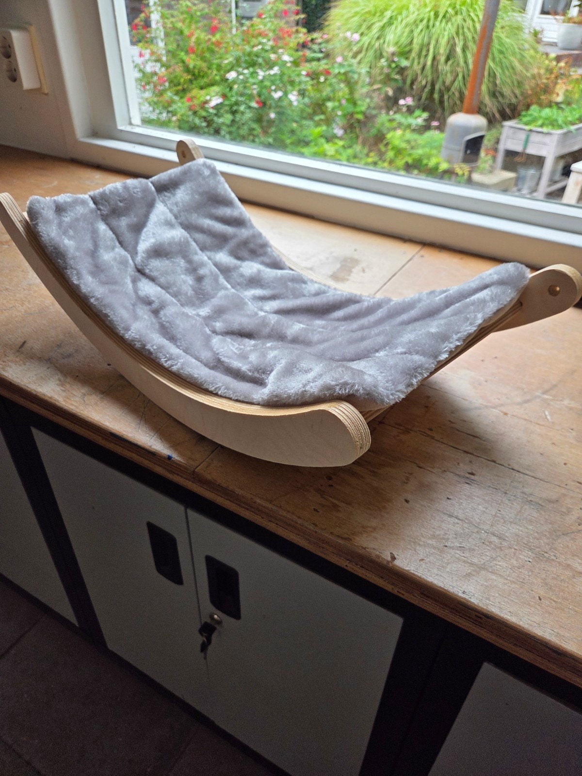 houten hangplank katten poezen, Dieren en Toebehoren, Ophalen, Nieuw