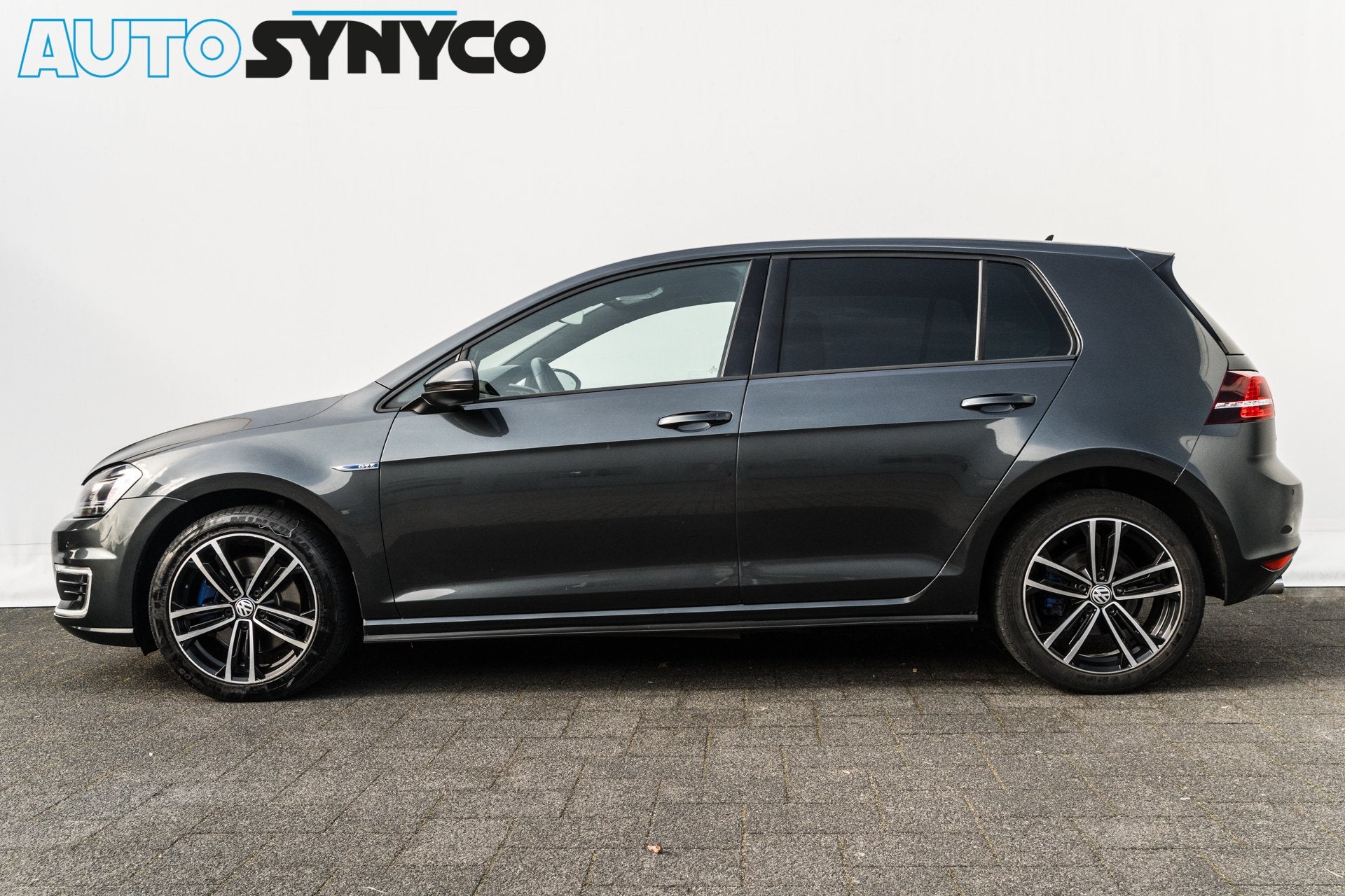 Volkswagen Golf 1.4 TSi GTE Connected Series | Nw. APK | LED, Auto's, 8 kWh, Stof, Gebruikt, 4 cilinders