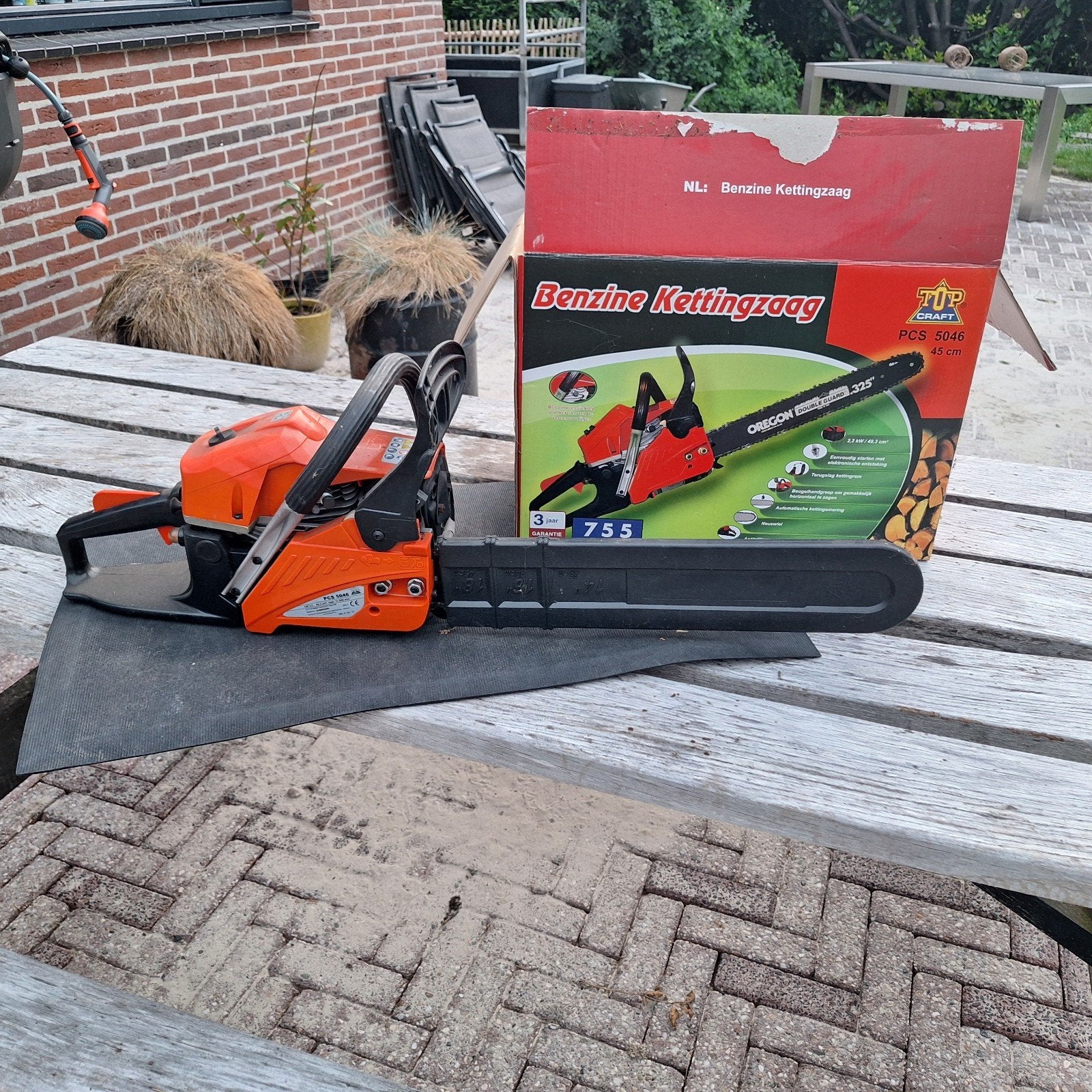 Nog nieuwe kettingzaag nooit gebruikt!!, Ophalen of Verzenden, Nieuw, Overige soorten