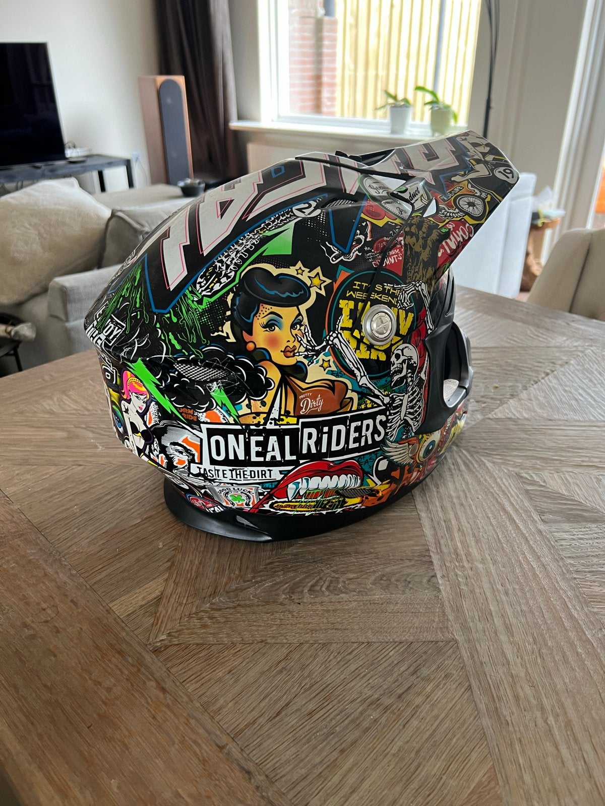 O'Neal Offroadhelm - Maat L (valt als M), bijna nieuw!, Motoren, Overige merken, M, Offroadhelm, Ophalen of Verzenden