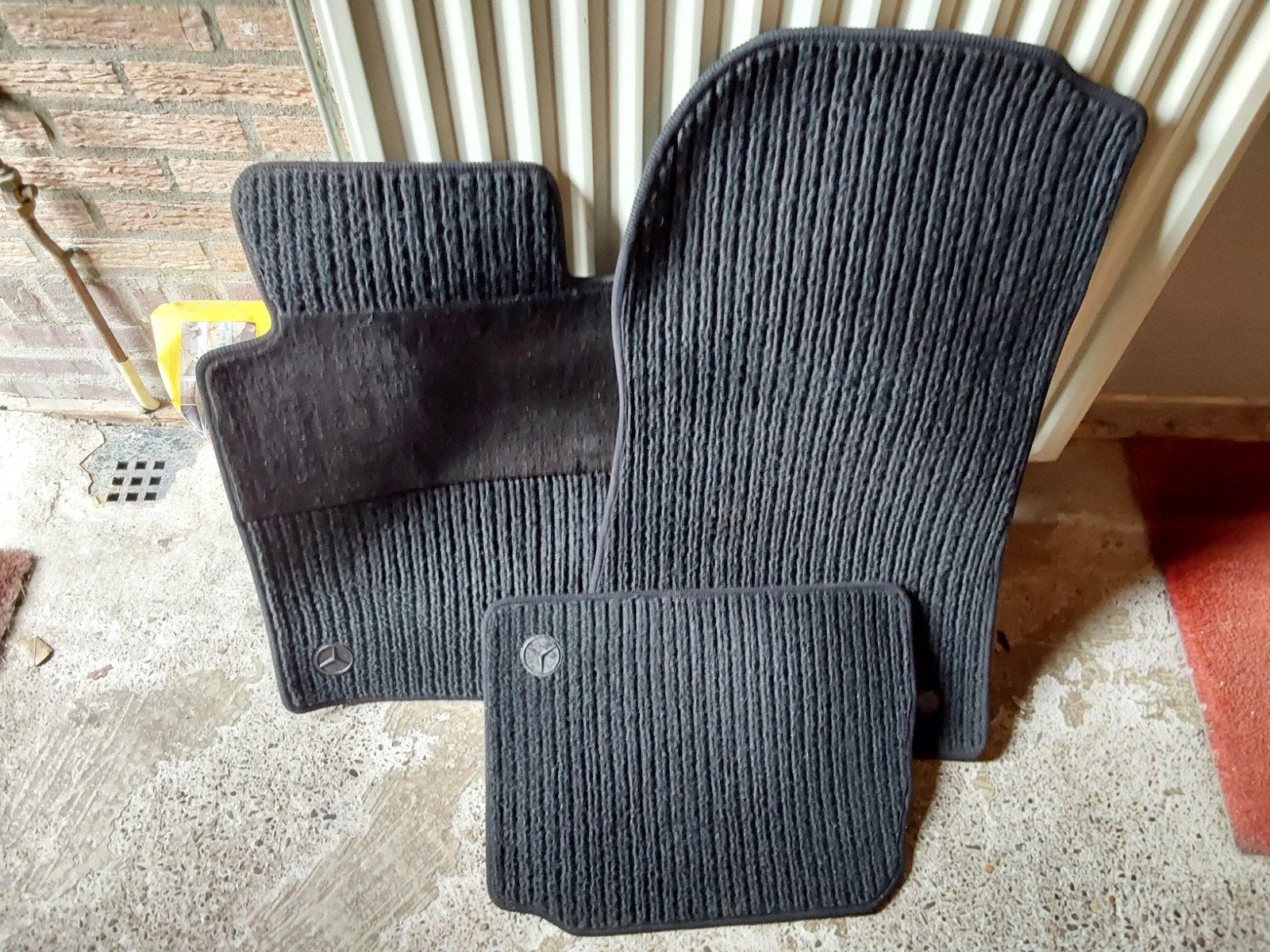 Automatten voor Mercedes 190 E - 3 stuks, Ophalen, Gebruikt