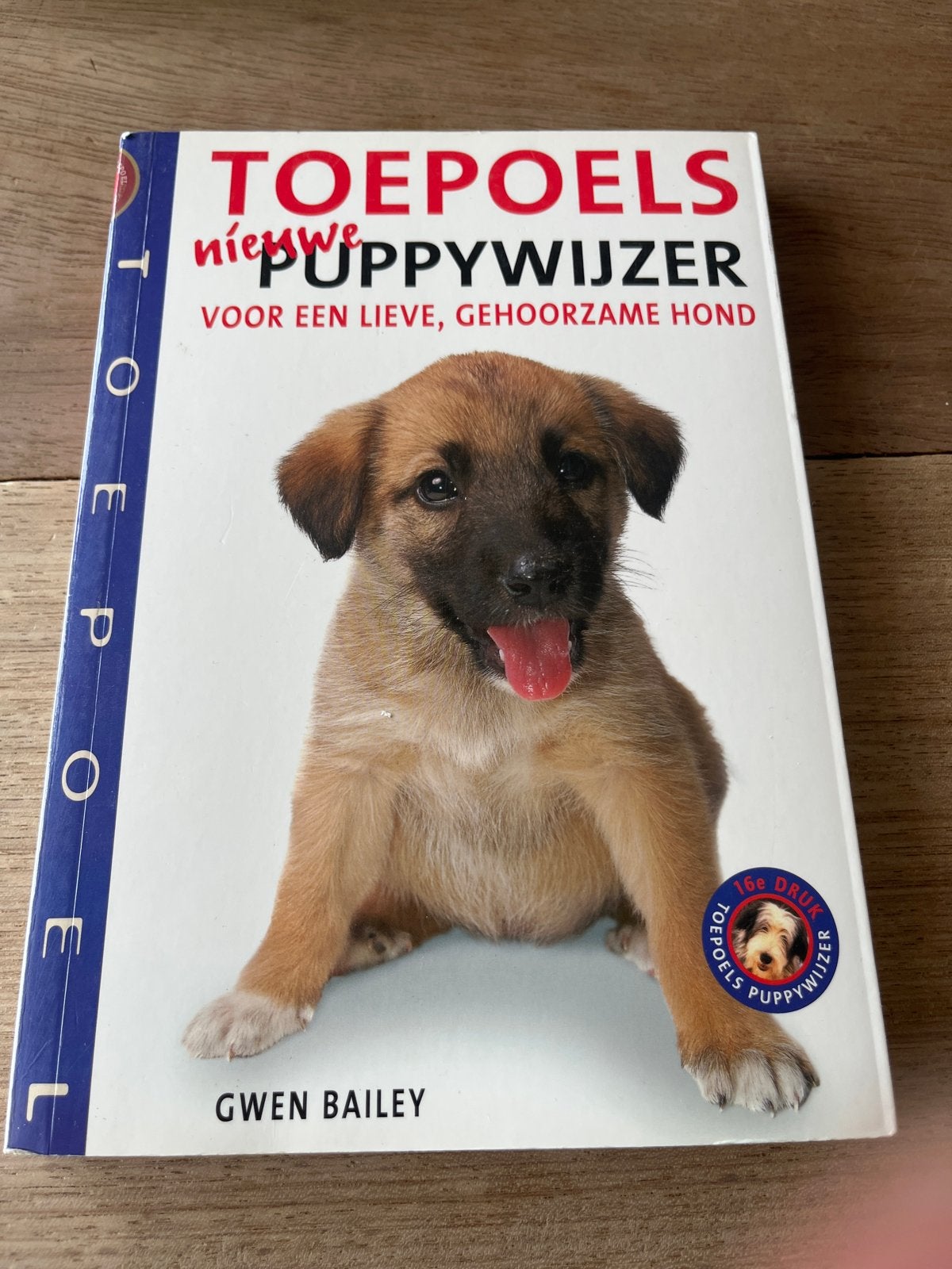 Toepoels Nieuwe Puppywijzer - Gwen Bailey (Honden), Ophalen of Verzenden, Gelezen, Honden