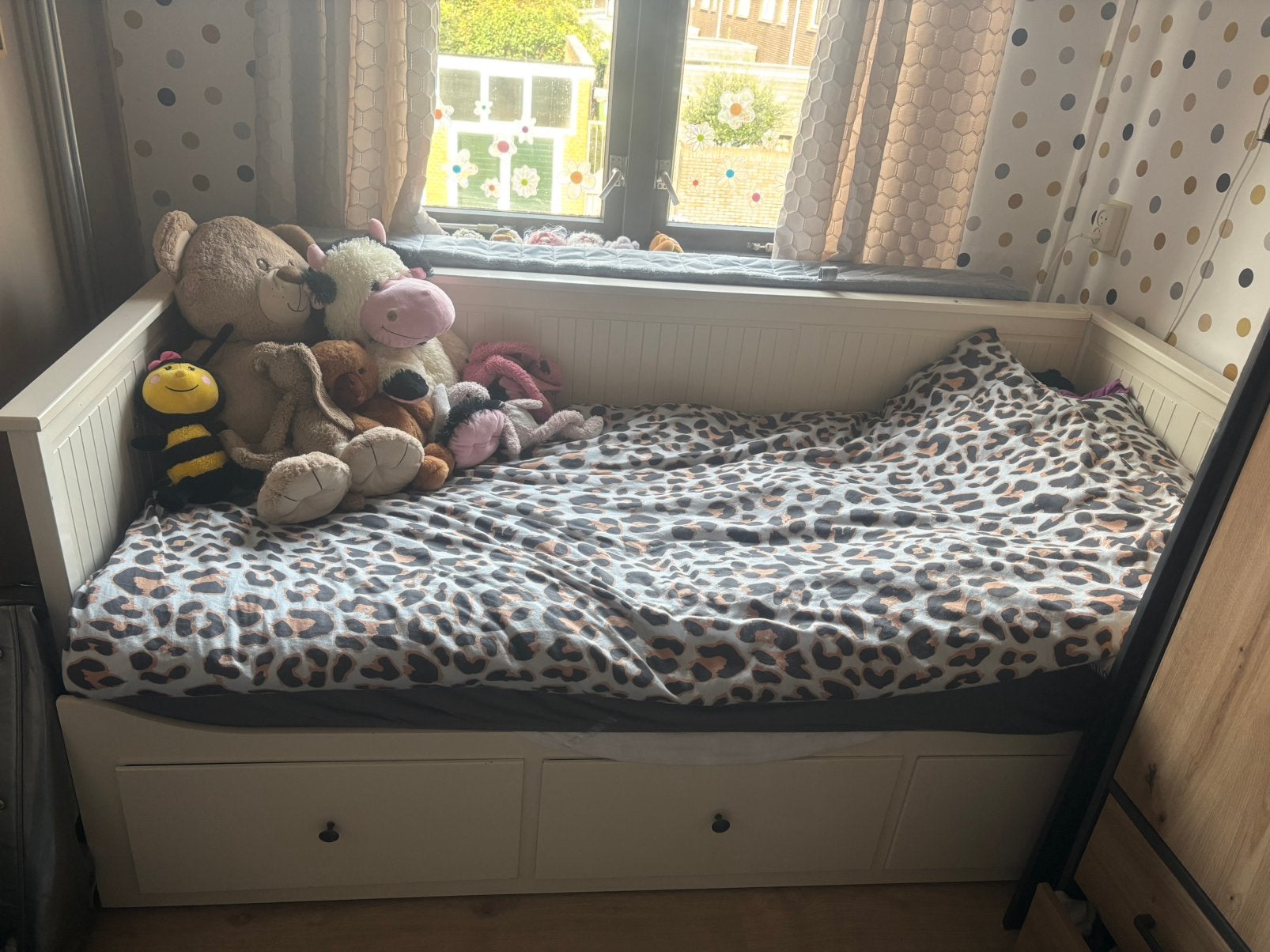 Hemnes bed, Ophalen, 85 tot 100 cm, Gebruikt, Lattenbodem