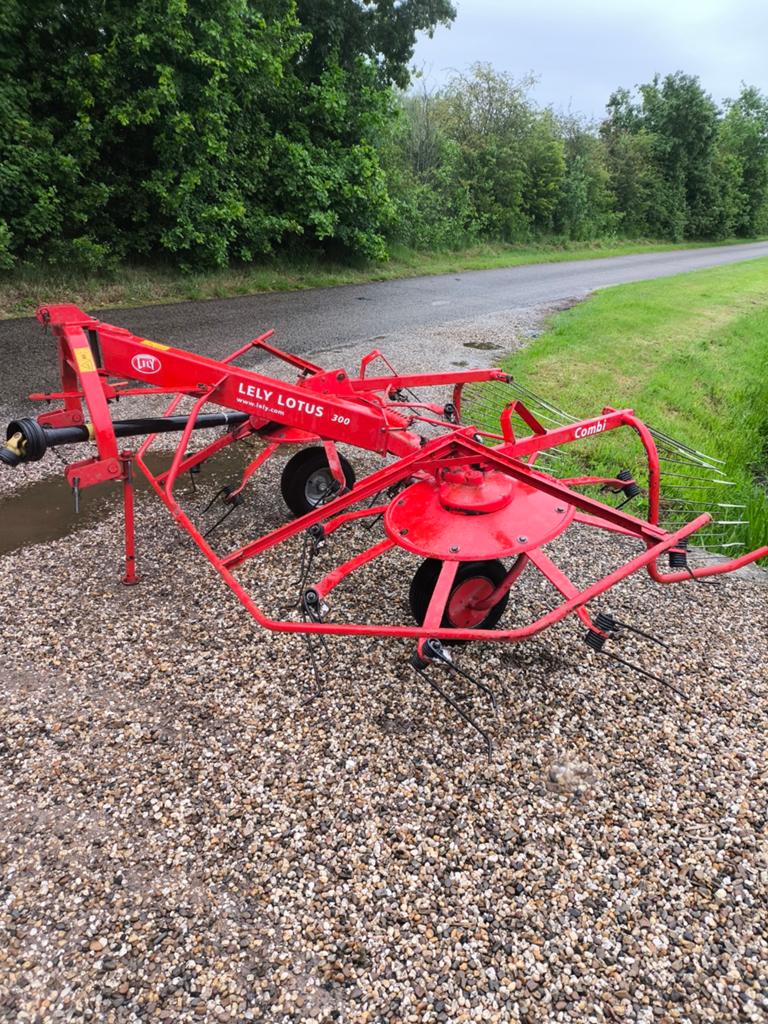 Lely lotus 300 schudder en hark, Zakelijke goederen, Ophalen of Verzenden, Glastuinbouw, Weidebouw