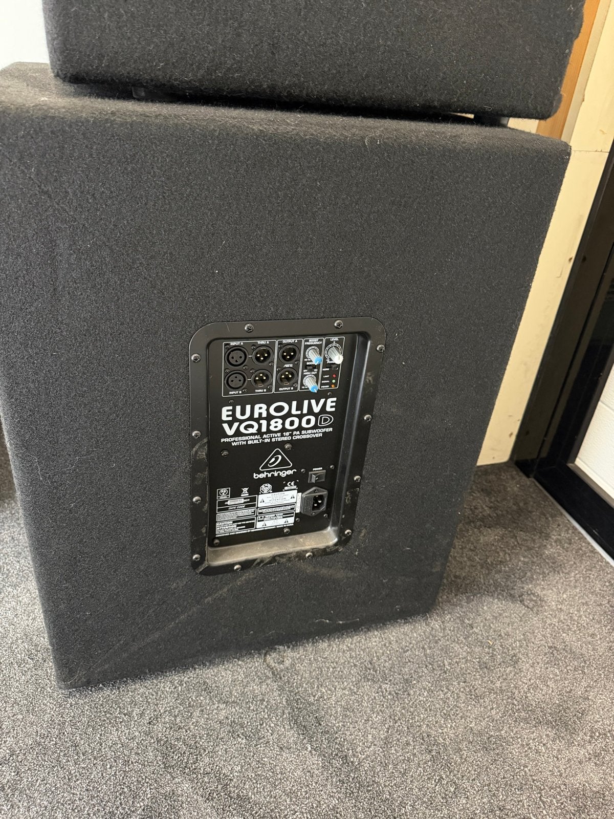 Behringer Eurolive Subwoofers: 1x 15 inch, 2x 18 inch, Ophalen, Gebruikt, Subwoofer, Overige merken