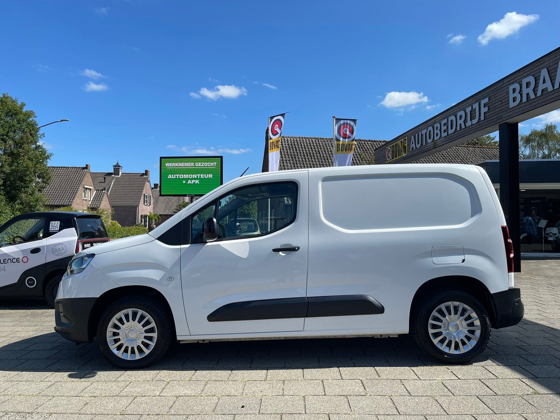 Toyota PROACE CITY 1.5 l CARPLAY l TREKHAAK l EX. BTW!, Auto's, Voorwielaandrijving, Huisgarantie, 4 cilinders, Met garantie (alle)