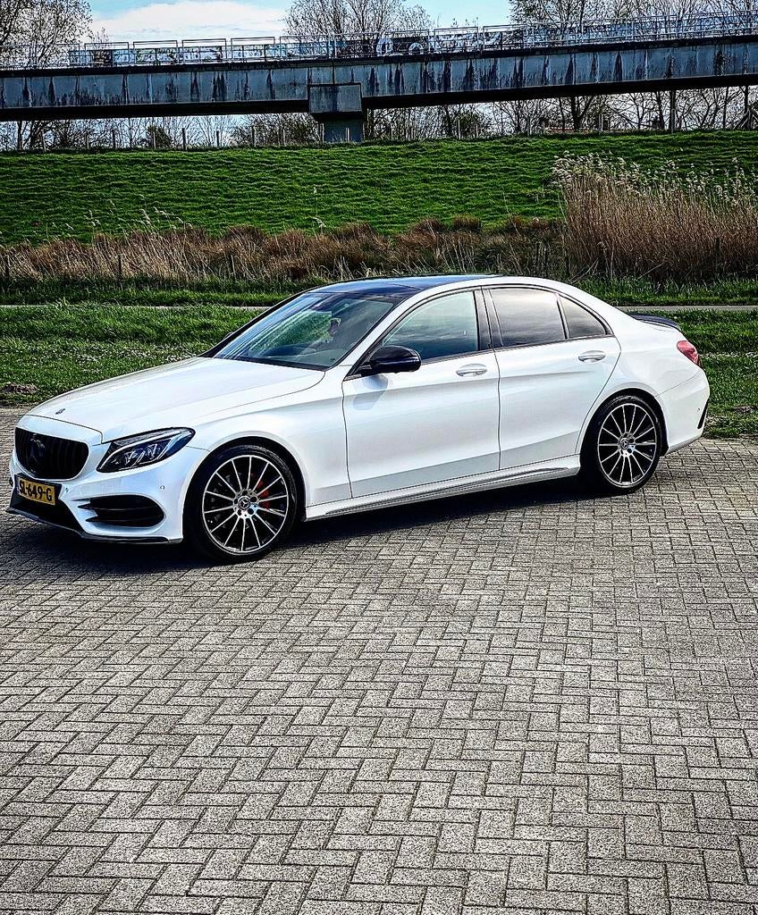 MERCEDES-Benz C-Klasse NIEUW APK, Auto's, Mercedes-Benz, Automaat, Euro 5, 1800 kg, Zwart