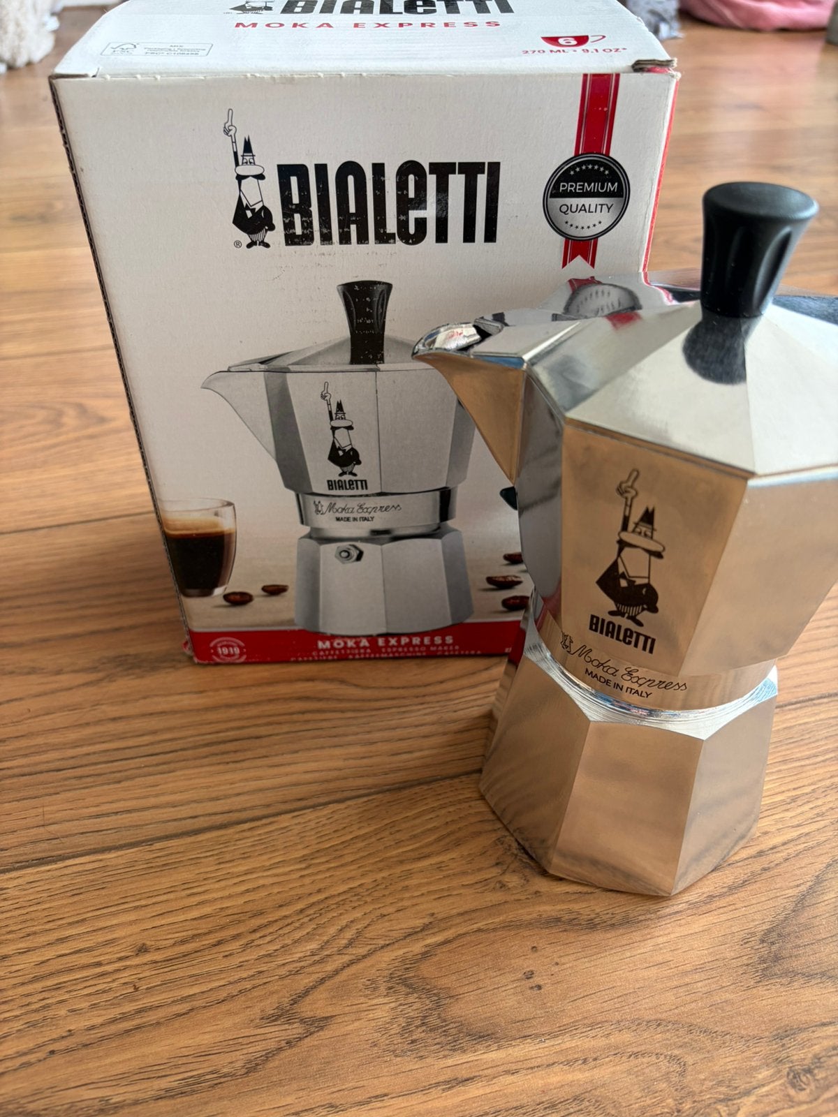Bialetti Moka Express percolator, Witgoed en Apparatuur, 4 tot 10 kopjes, Ophalen of Verzenden, Nieuw, Espresso apparaat