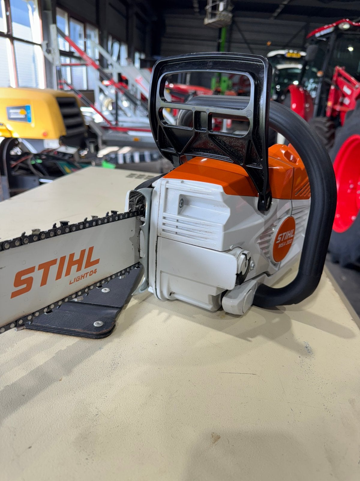 Stihl MSA 300 accuzaag, Ophalen of Verzenden, Zo goed als nieuw, Overige soorten