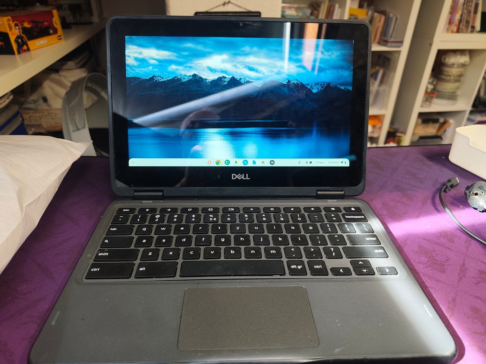 Aangeboden: DELL Chromebook 3100 2-1, Computers en Software, Chromebooks, 4 GB of minder, Touchscreen, Ophalen of Verzenden, 32 GB of minder