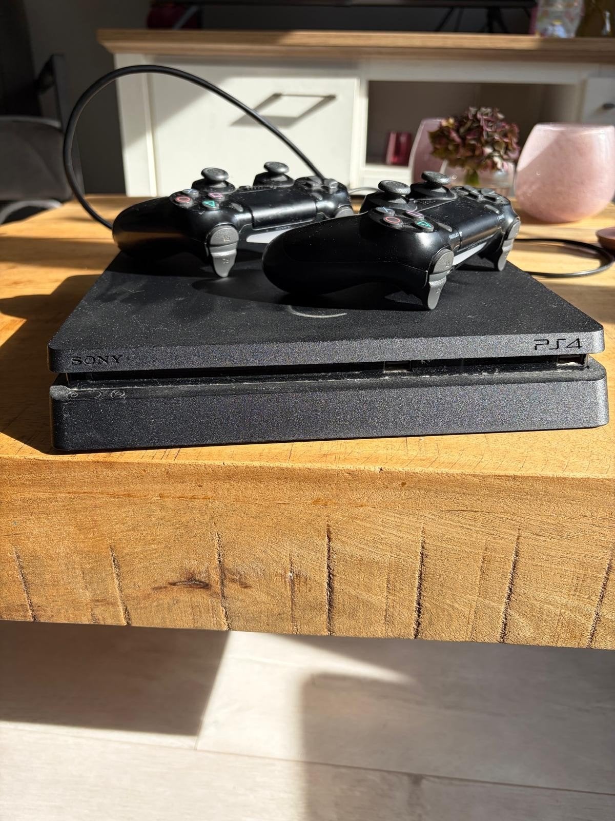 Playstation 4 met diverse spellen