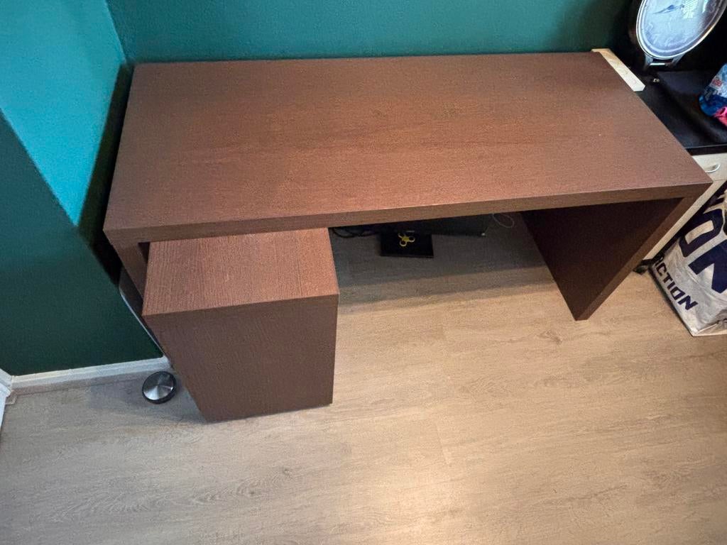 IKEA Malm bureau bruin/houtmotief, Ophalen, Gebruikt, Bruin, IKEA