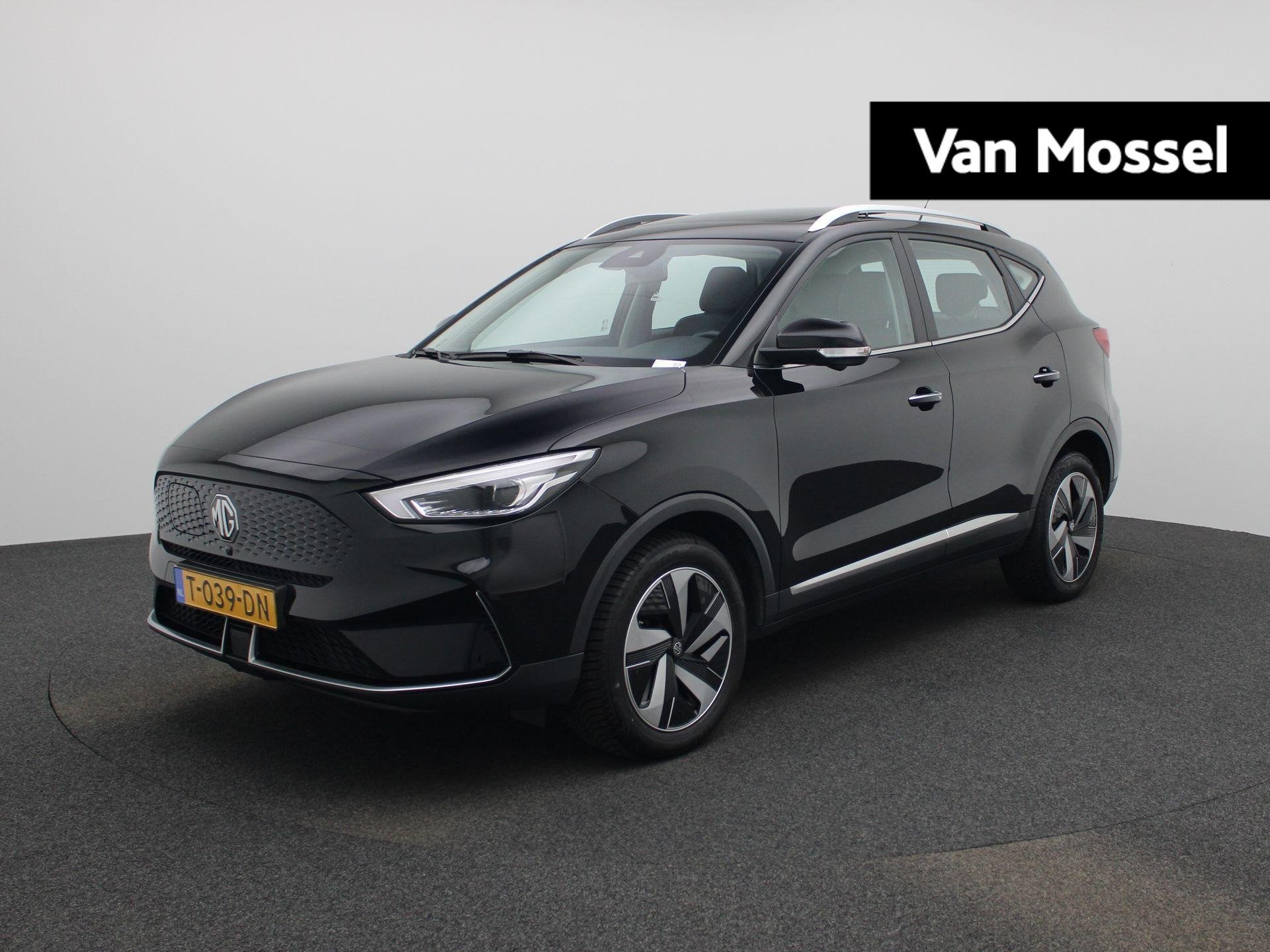 MG ZS EV Long Range Luxury 70 kWh, Auto's, 12 maanden, Gebruikt, ZS, Zwart