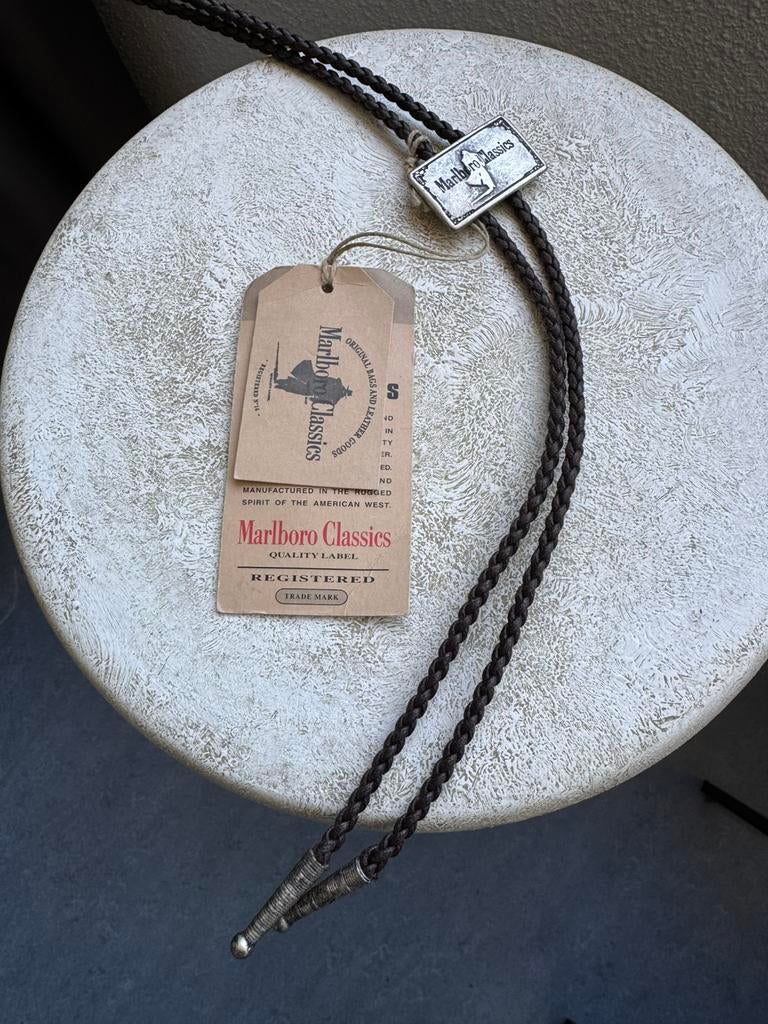 Bolo ties Marlboro Classics, Sieraden, Tassen en Uiterlijk, Verzenden, Zo goed als nieuw, Overige materialen
