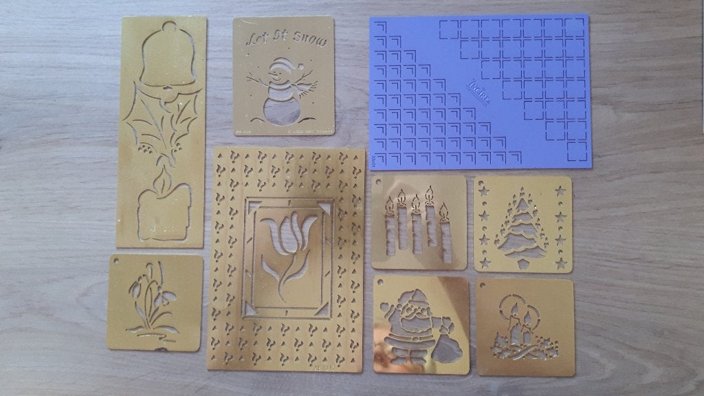 14 embossing mallen groot en klein, Hobby en Vrije tijd, Kaarten | Zelf maken, Ophalen of Verzenden, Zo goed als nieuw, Overige thema's