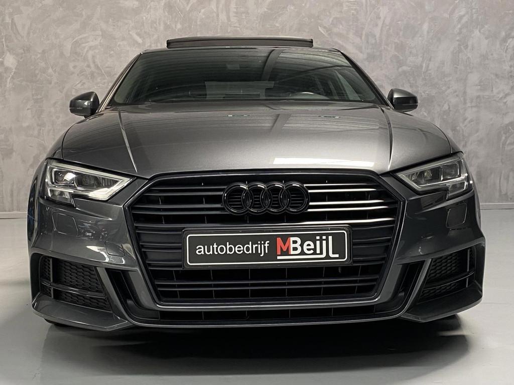 Audi A3 Limousine 1.5 TFSI CoD Sport S Line Edition / 3 x S-, 4 cilinders, 150 pk, Leder en Stof, Origineel Nederlands
