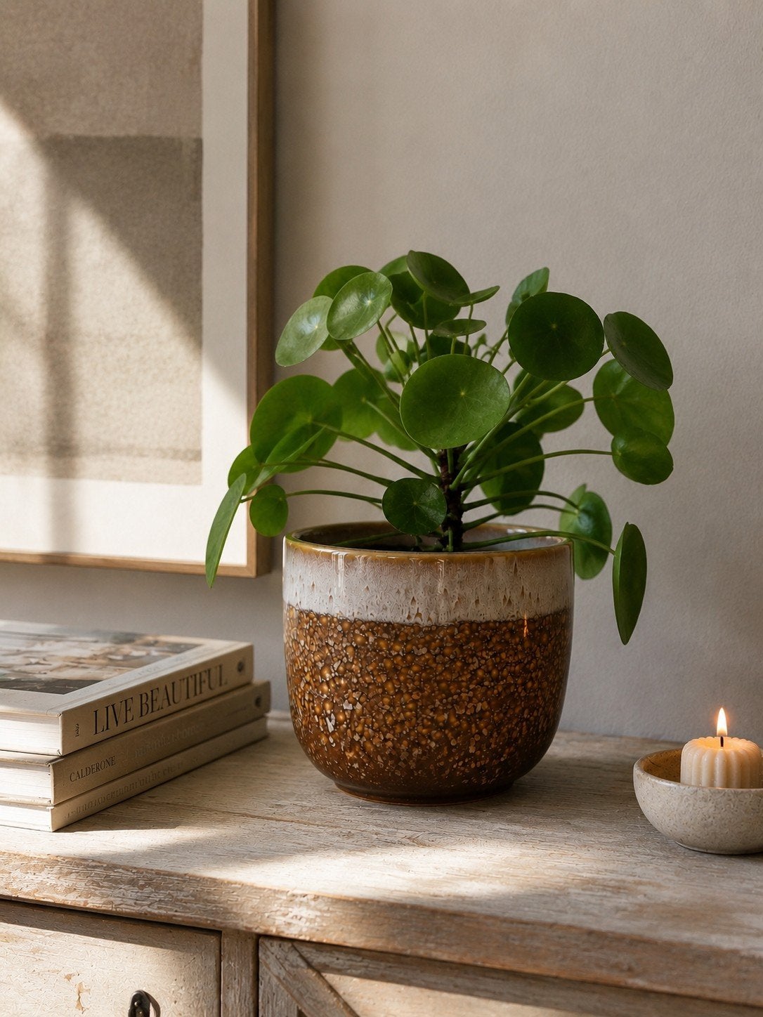Okergele geglazuurde bloempot, Ophalen, Rond, Aardewerk, Minder dan 40 cm