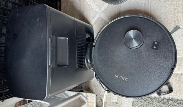 Foto 2 van Robot Stofzuiger MYBOT X9 PRO