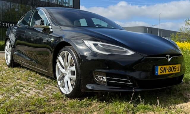 Tesla Model S 100D 2018 LR, free supercharging, Arachnid 21”, Auto's, Tesla, Automaat, Lichtsensor, Euro 6, 110 €/maand