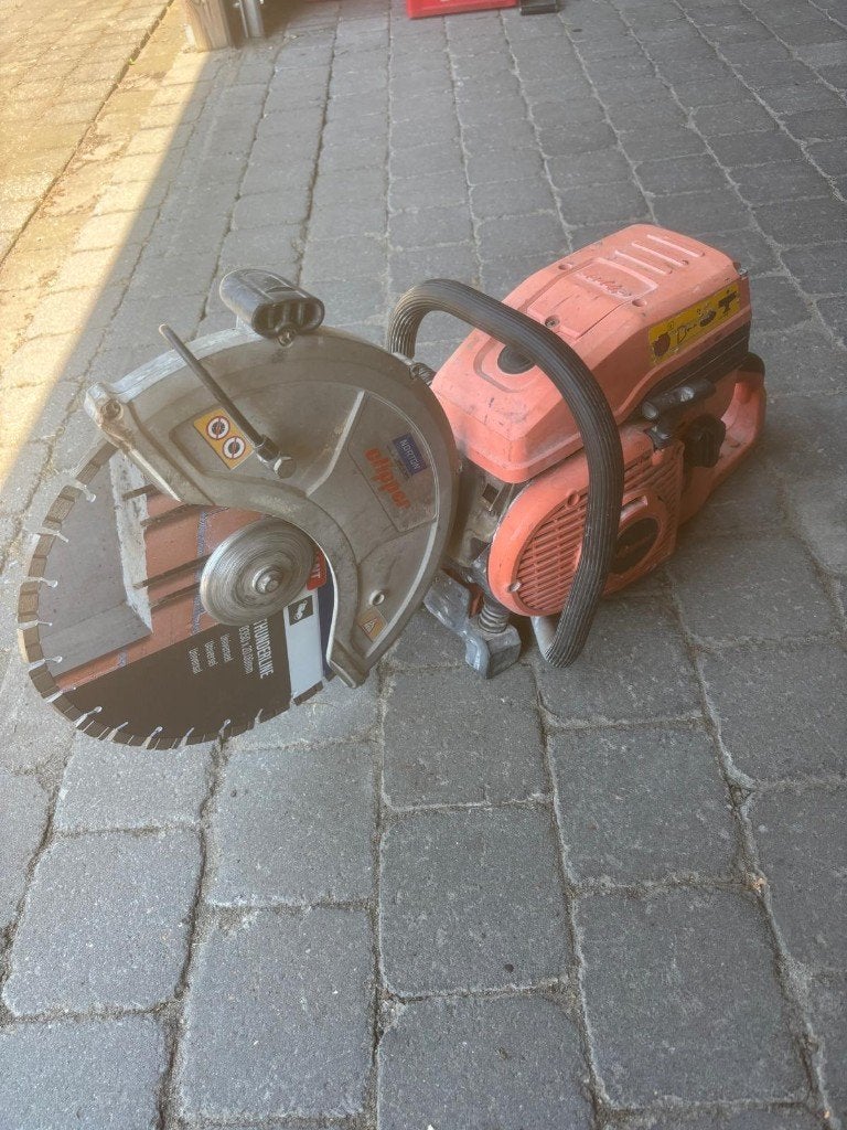 Norton Clipper benzine doorslijper 350mm + nieuw diamantblad, Doe-het-zelf en Verbouw, Gereedschap | Zaagmachines, Ophalen, Gebruikt