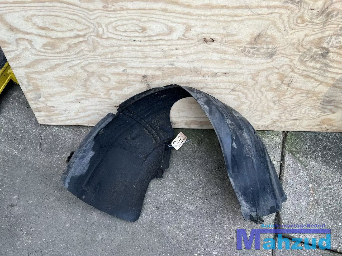2004 FORD FOCUS 1 Links voor modderkuip wielkuip 1998-2005, Gebruikt, Info@ford.com, Voor, Ophalen of Verzenden