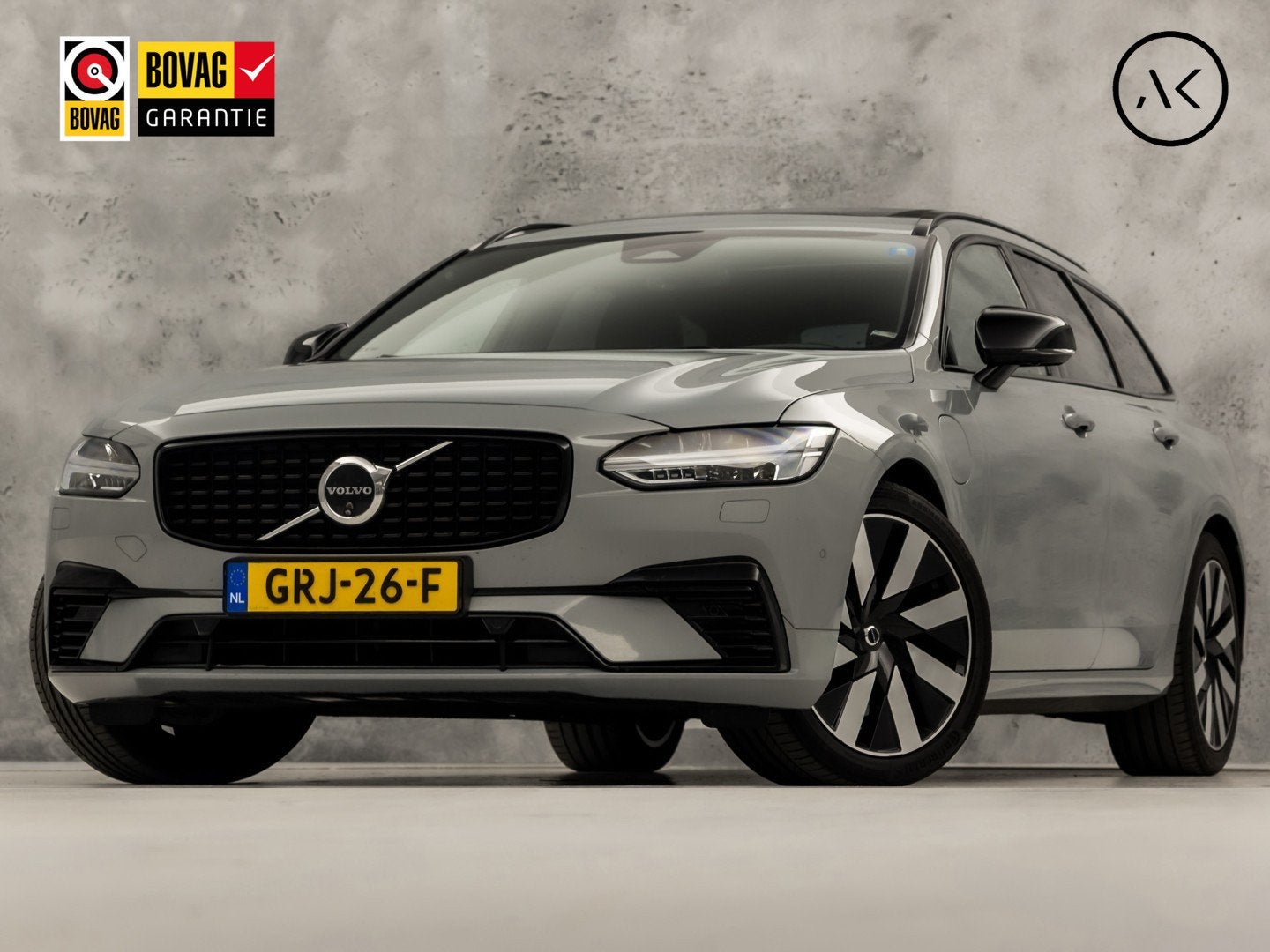 Volvo V90 2.0 T6 Plug-in hybrid AWD Ultimate Dark 350Pk Auto, Automaat, 12 maanden, 4 cilinders, Lichtsensor