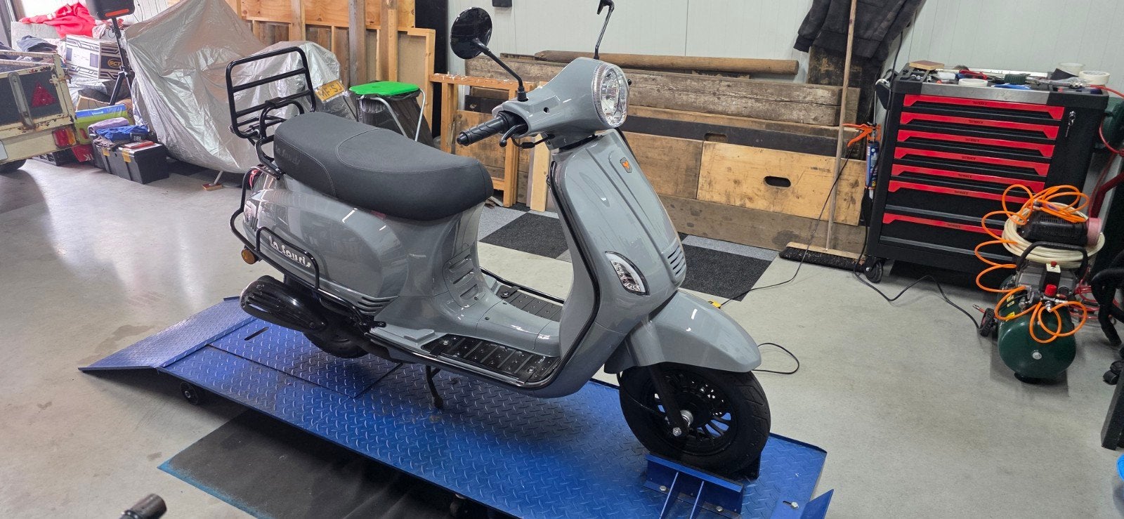 La Souris Sourini R - Zo goed als nieuwe scooter, Ophalen, Zo goed als nieuw, Benzine, Overige merken