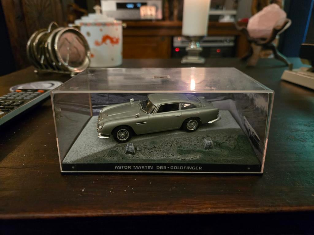 Aston Martin DB5 Goldfinger modelauto 1:43, Ophalen of Verzenden, Zo goed als nieuw, Auto, Overige merken
