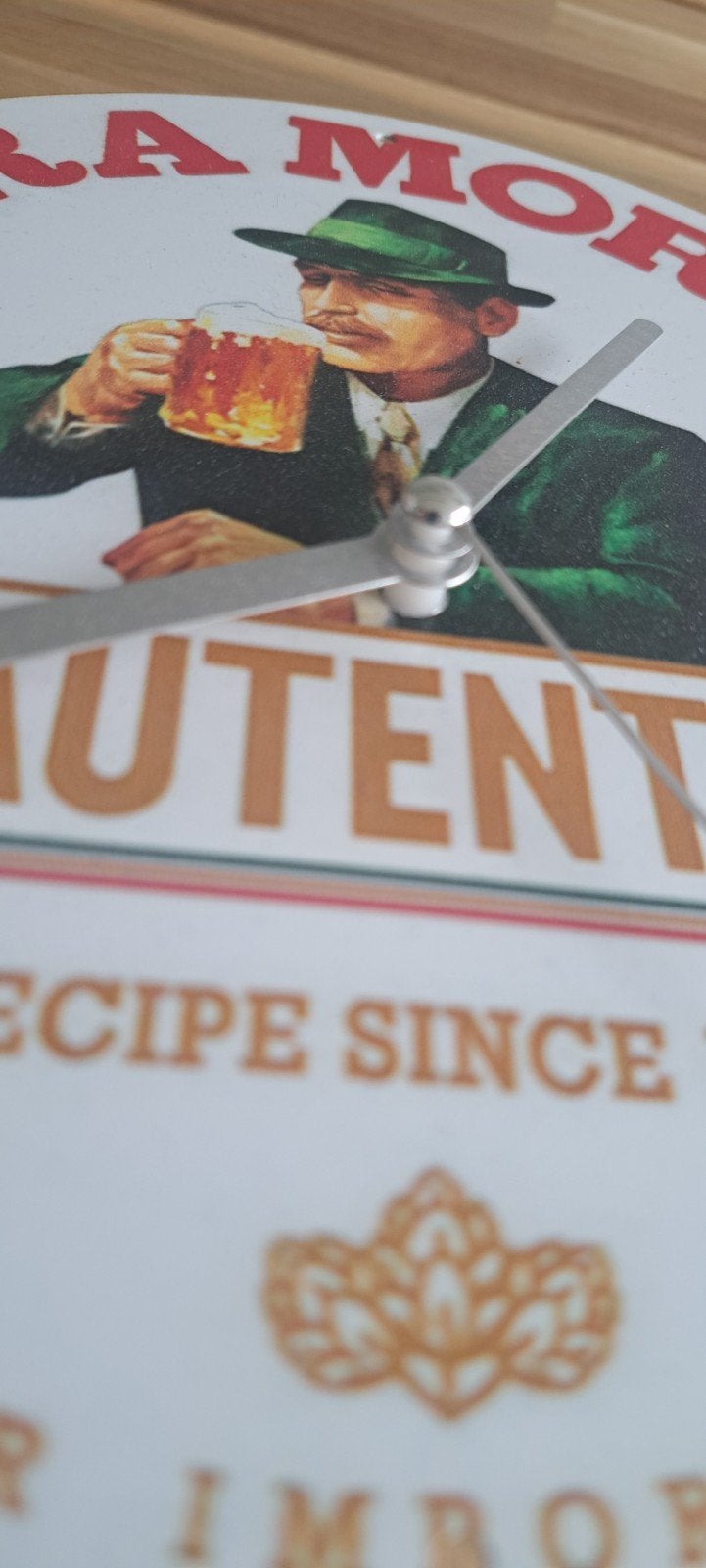 Klok Birra Moretti., Ophalen of Verzenden, Reclamebord, Plaat of Schild, Overige merken