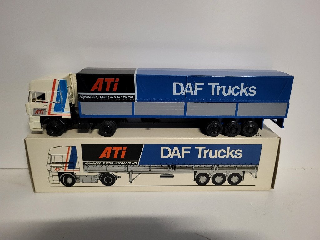 Lion Car  no80   DAF 3600  ATI  Space Cab, Verzenden, Zo goed als nieuw, Bus of Vrachtwagen, Lion Toys
