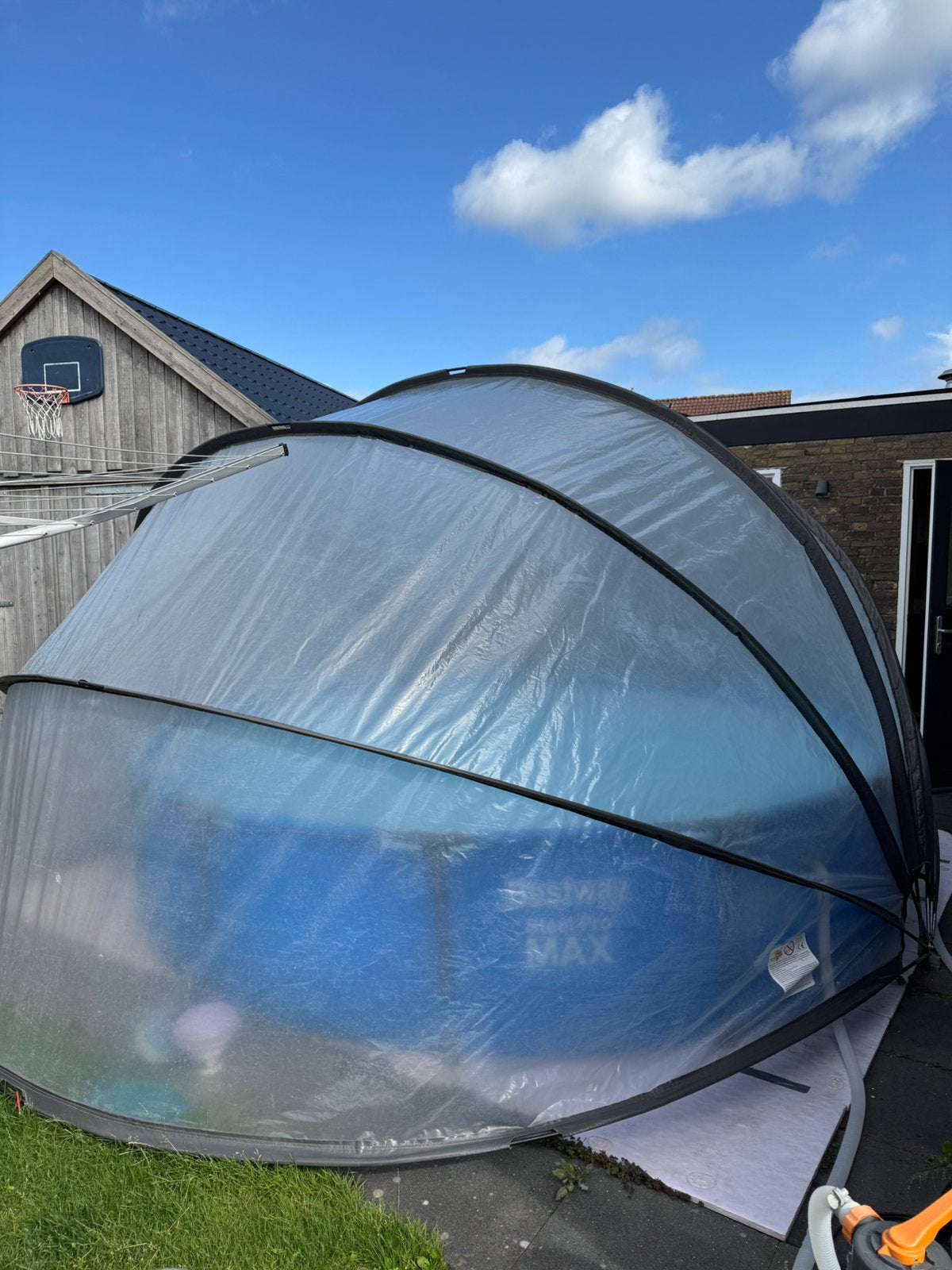 Sunnytent, Ophalen, Gebruikt