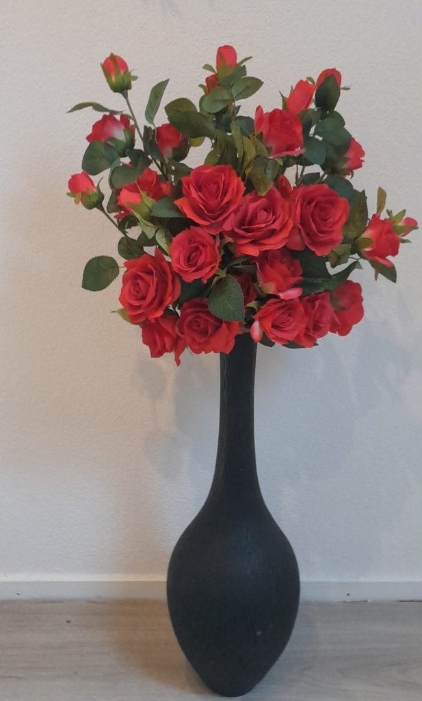 grote vaas met veel grote kunstrozen hoogte 105 cm, Ophalen, Zo goed als nieuw, Kunstbloem, Rood