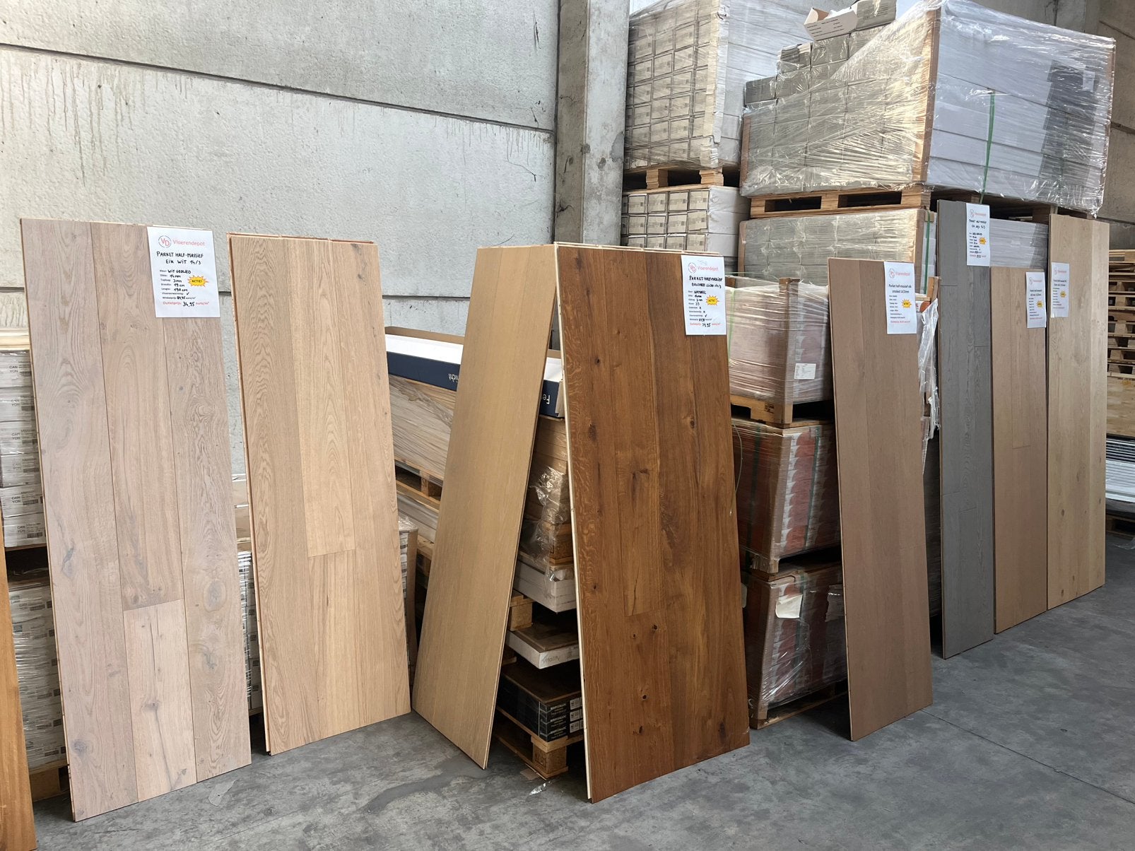 Uitverkoop vloeren, Bruin, 75 m² of meer, Nieuw, Ophalen of Verzenden