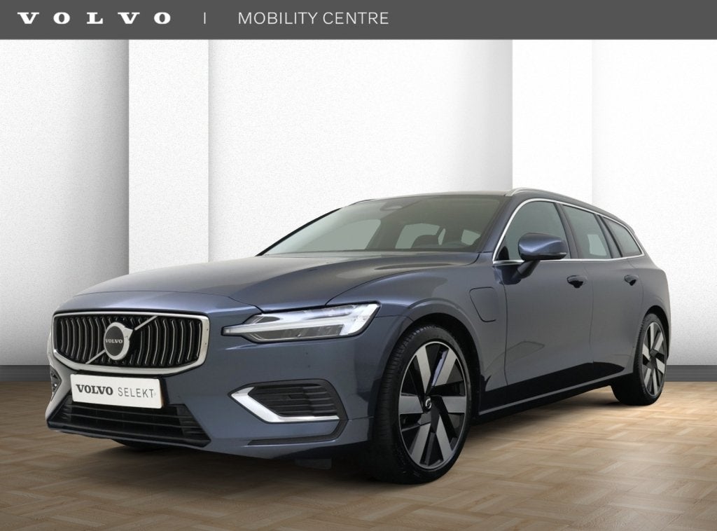 Volvo V60 T6 Essential Bright | Stoelverwarming | Dodehoekde, Auto's, Volvo, Bedrijf, Te koop, V60, ABS, Achteruitrijcamera, Adaptive Cruise Control