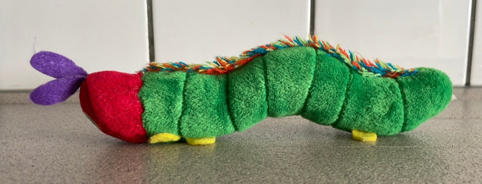 Rupsje nooit genoeg knuffel rups pluche Eric Carle, Boeken, Ophalen of Verzenden, Zo goed als nieuw