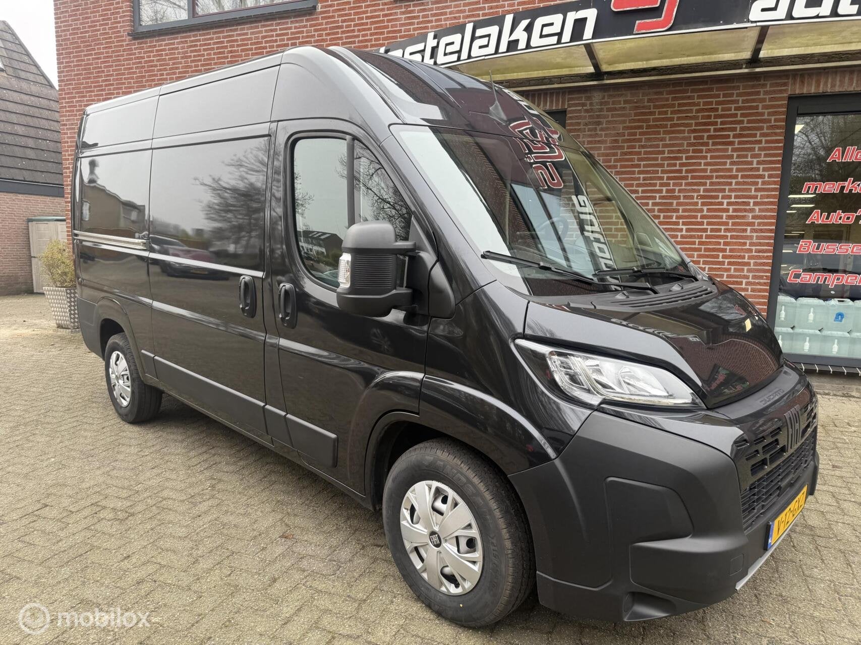 Fiat Ducato bestel 2.2 MultiJet 140 S&S L2H2 3.5t Heavy HD, Gebruikt, 4 cilinders, 2500 kg, Zwart