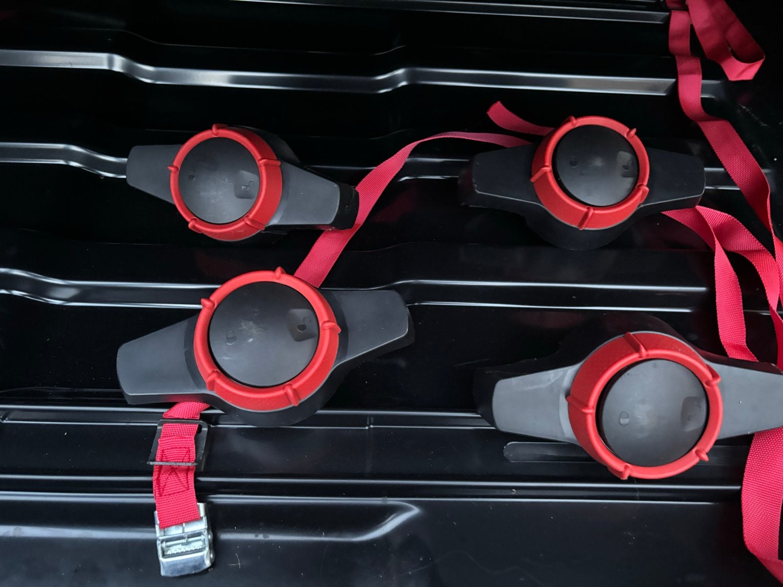 Hapro Traxer 4.6 Antraciet Dakkoffer - Incl. 2 sleutels, Auto diversen, Ophalen, Gebruikt