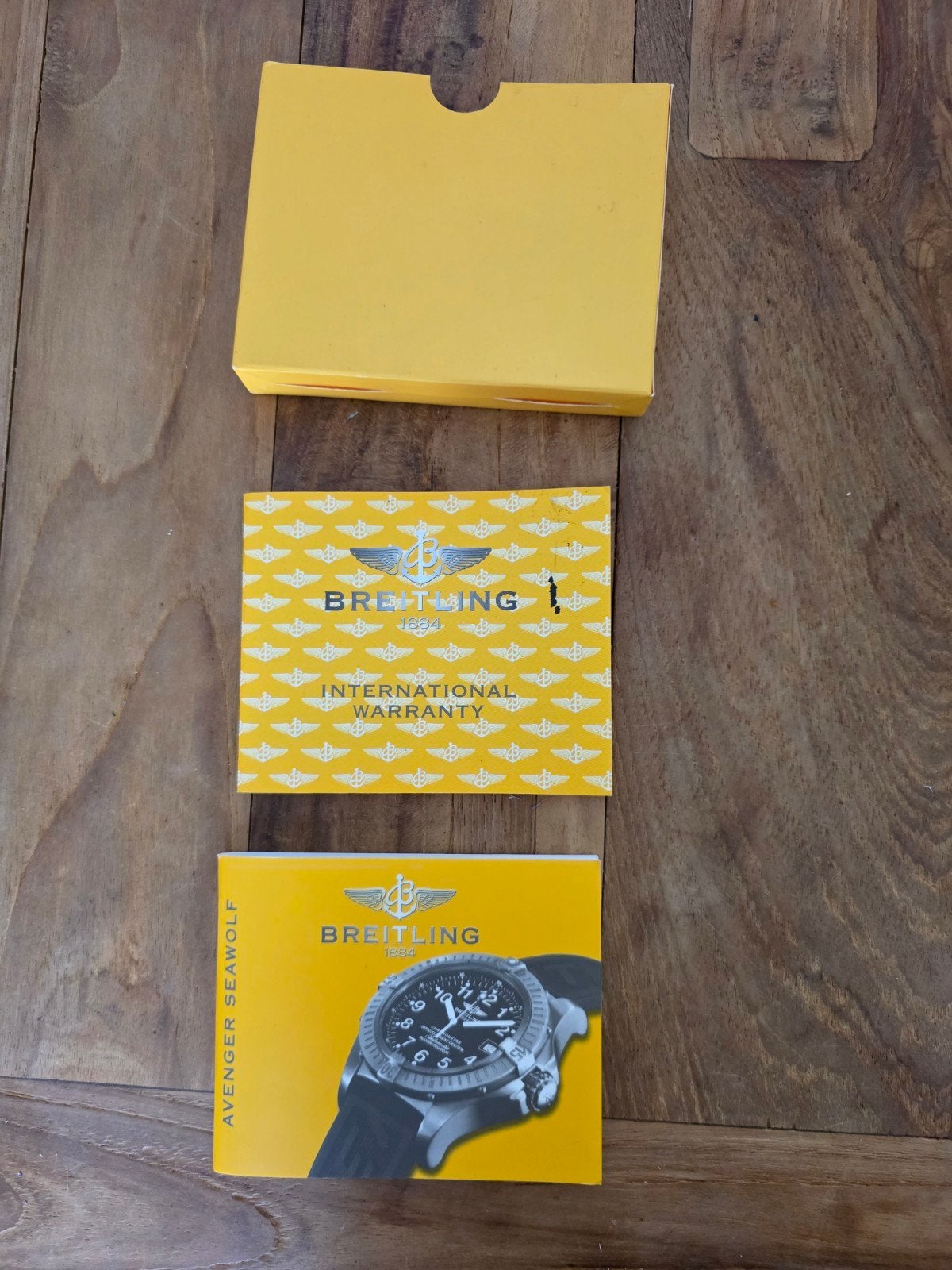 Breitling Avenger Seawolf - Internationale Garantie, Breitling SA, P.O. Box 1132, 2540 Grenchen, Zwitserland, Ophalen of Verzenden