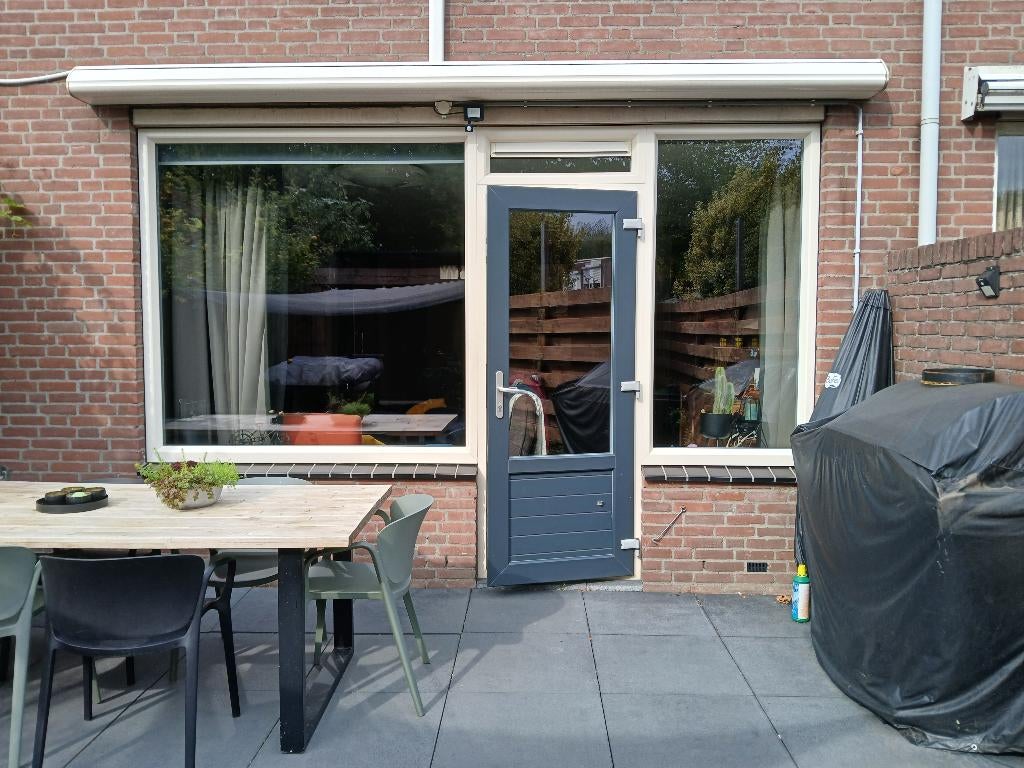 kozijnen, Doe-het-zelf en Verbouw, Kozijnen en Schuifpuien, Ophalen, Kunststof, Zo goed als nieuw, Inclusief glas