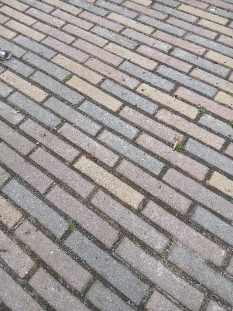Waaltjes 4x20 +/- 40 m2, Tuin en Terras, Tegels en Klinkers, Ophalen of Verzenden, Gebruikt, Beton, Klinkers