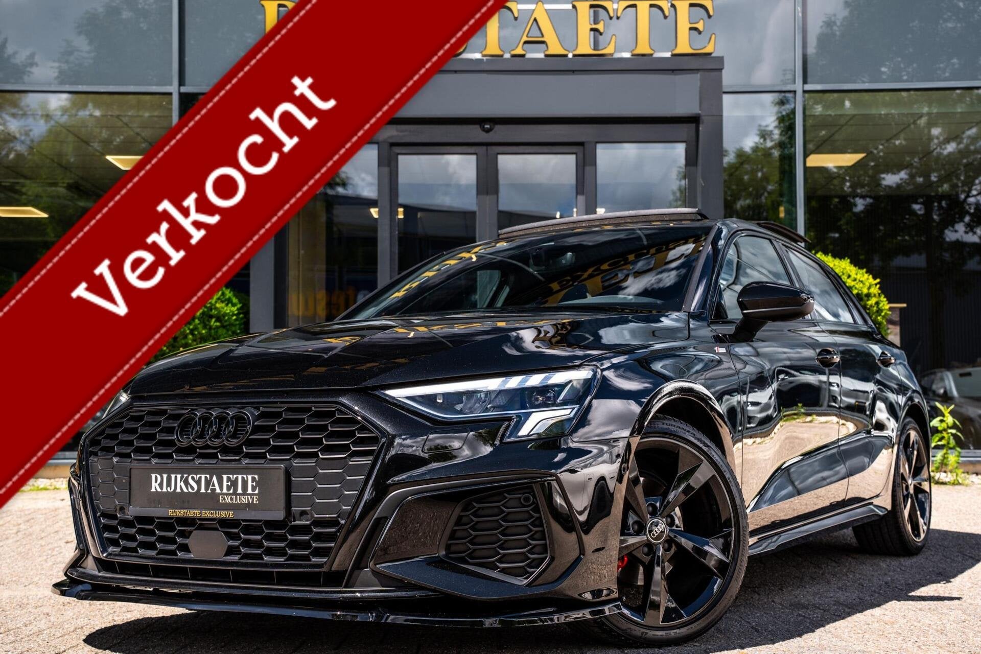 Audi A3 Sportback 35 TFSI S-LINE|PANO|SFEERVERL.|ACC|S3-LOOK, Auto's, 4 cilinders, 150 pk, Leder en Stof, Zwart