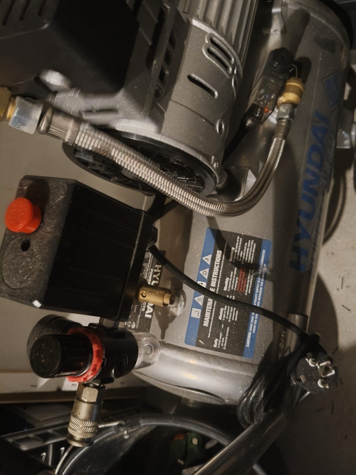 Hyundai compressor - Zo goed als nieuw, Doe-het-zelf en Verbouw, Ophalen