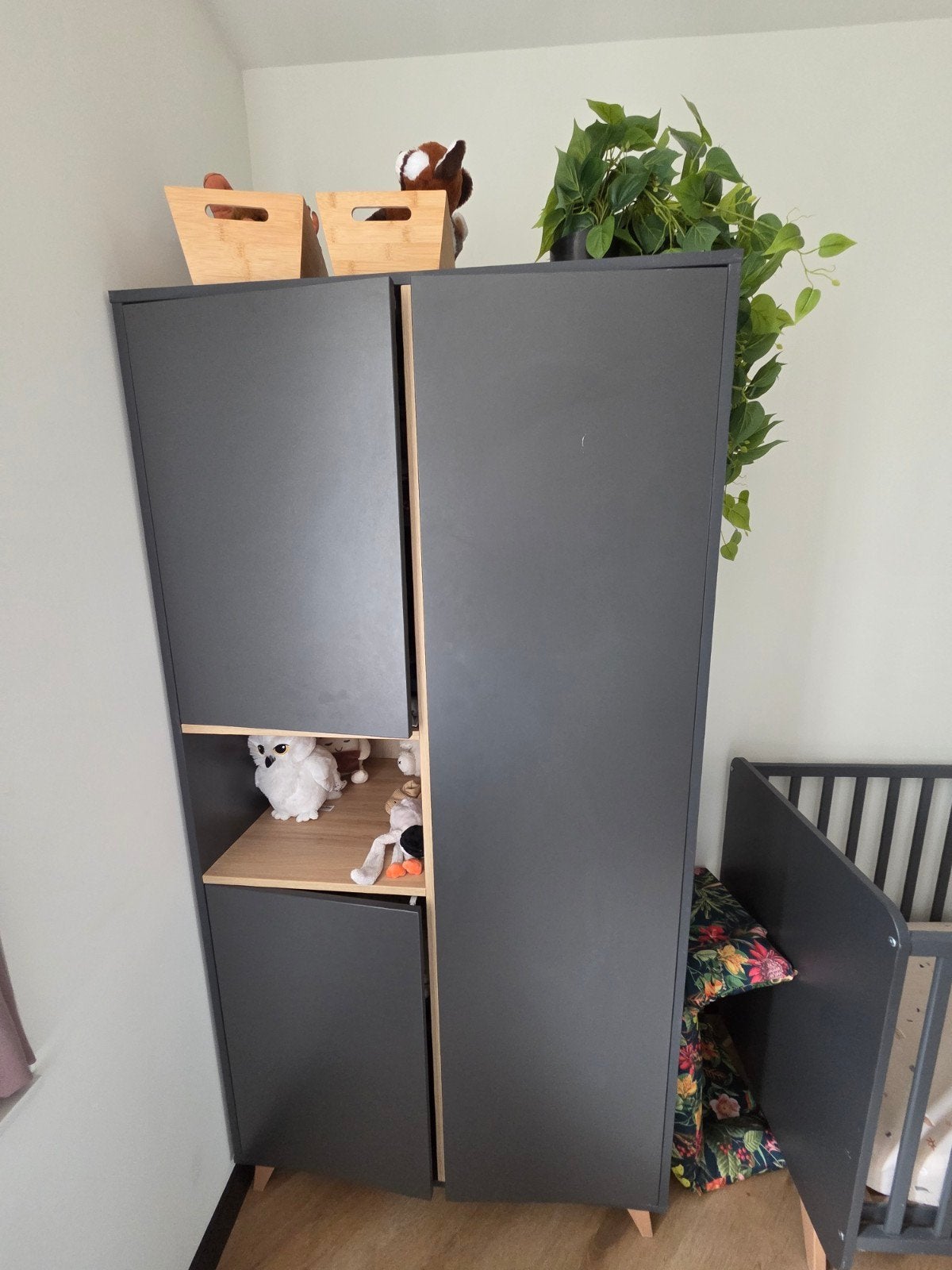 Complete babykamer van het merk Quax (kast/ledikant/commode), Ophalen, 50 tot 70 cm, 90 tot 105 cm, 100 cm of meer