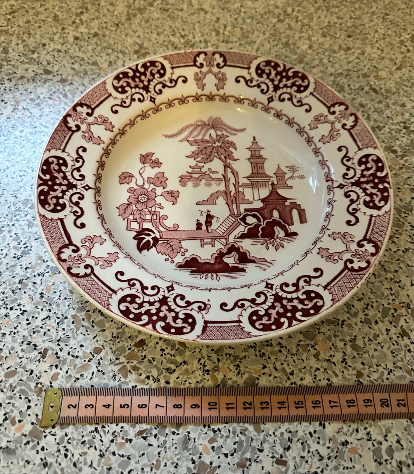 Antiek Petrus Regout Pekin bord - Rood/Wit Chinees decor, Ophalen of Verzenden