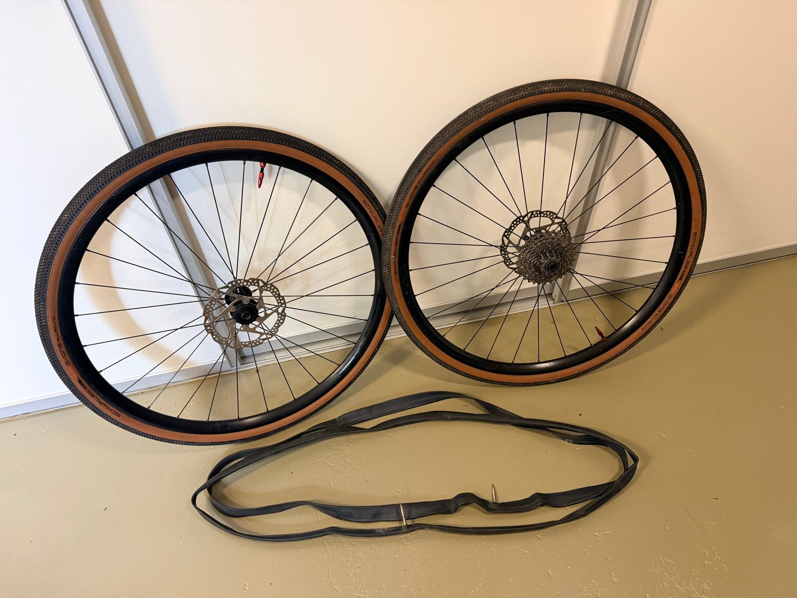 Fulcrum Rapid Red 900 Schwalbe G-One Allround 40mm Tubeless, Gebruikt, Gravelbike, Aluminium, Ophalen