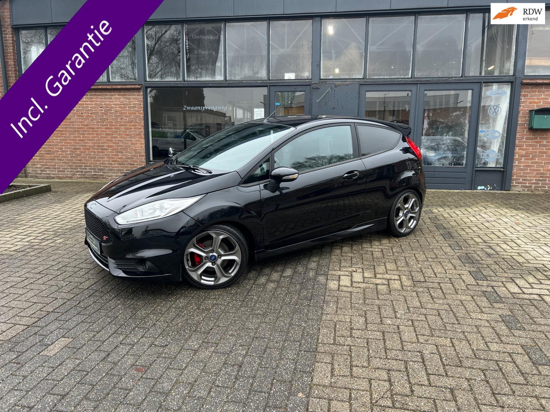 Ford Fiesta 1.6 ST2, Climate control, Sony audio, Navi, Voorwielaandrijving, 1596 cc, 1063 kg, Gebruikt
